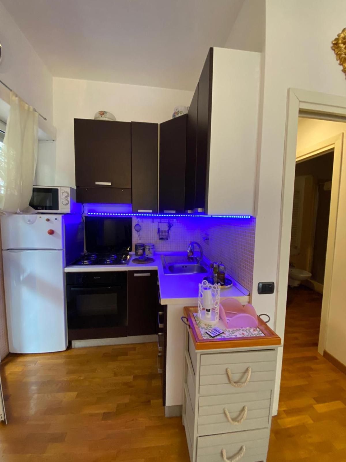 Amber Apartment Рим Екстериор снимка